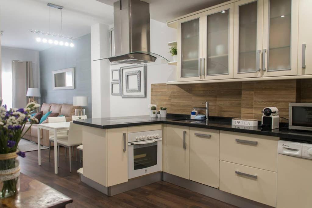 New!!! Luxury City Center & Private Terrace 말라가 외부 사진
